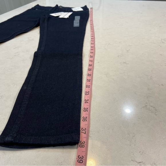 Calvin Klein Jeans NWT Mid Rise Skinny Size 26 - Picture 4 of 13